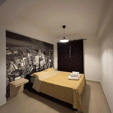 Dt Garden'S Apartment Drama Exterior photo